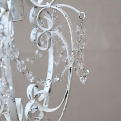 Lysekrone hndlavet, antique hvid