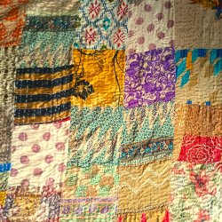 Quiltet sengetppe Boheme