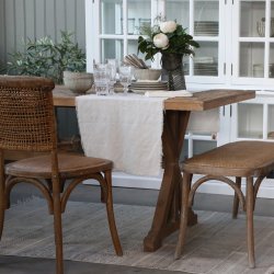 Fransk spisebord i genanvendt tr