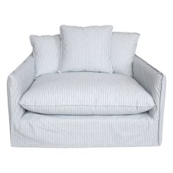 Malo lnestol blue sky