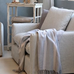 Malo lnestol blue sky