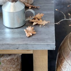 Rullebord med zinktop