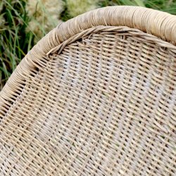 Rattan l�nestol i flet