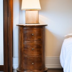 Rund kommode / natbord