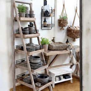 Reol med tr�dnethylder