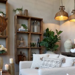 Grimaud reol til v�gmontering 