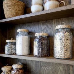 Natur vghngt vitrine, tr