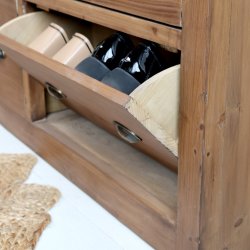 Rustikt hndlavet skoskab