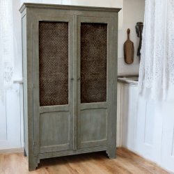 Fransk linnedskab antique opal