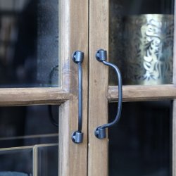 Vitrineskab med 2 lger i trramme