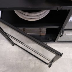 Sort sknk med glaslger p 3 sider